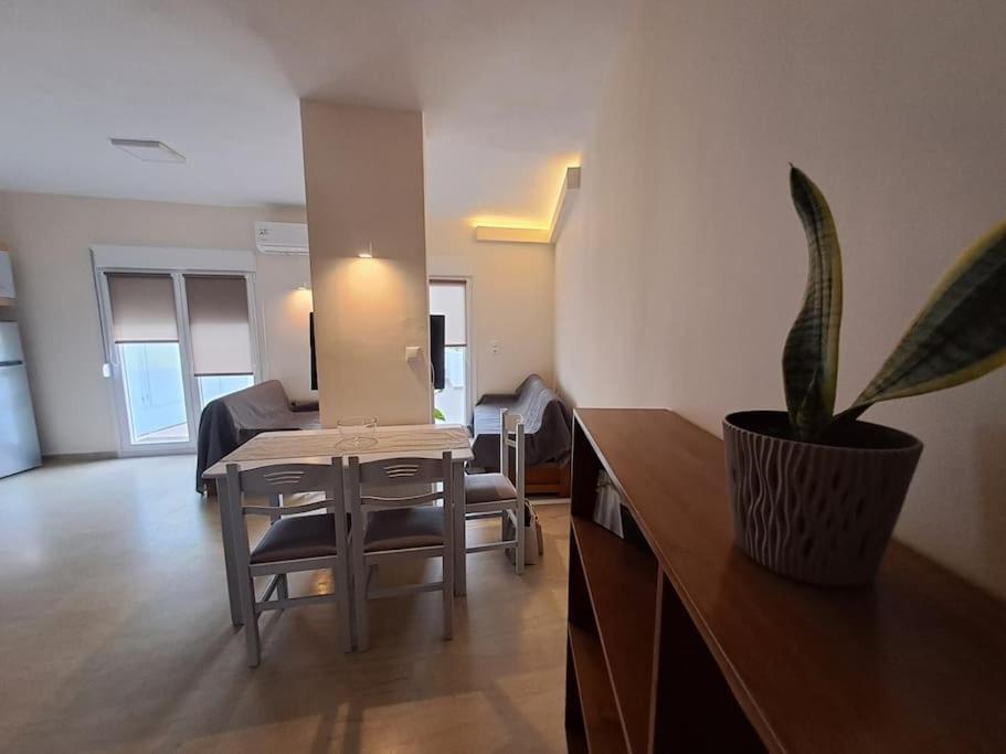 Parkview Central Apartment - Ксанти Екстериор снимка